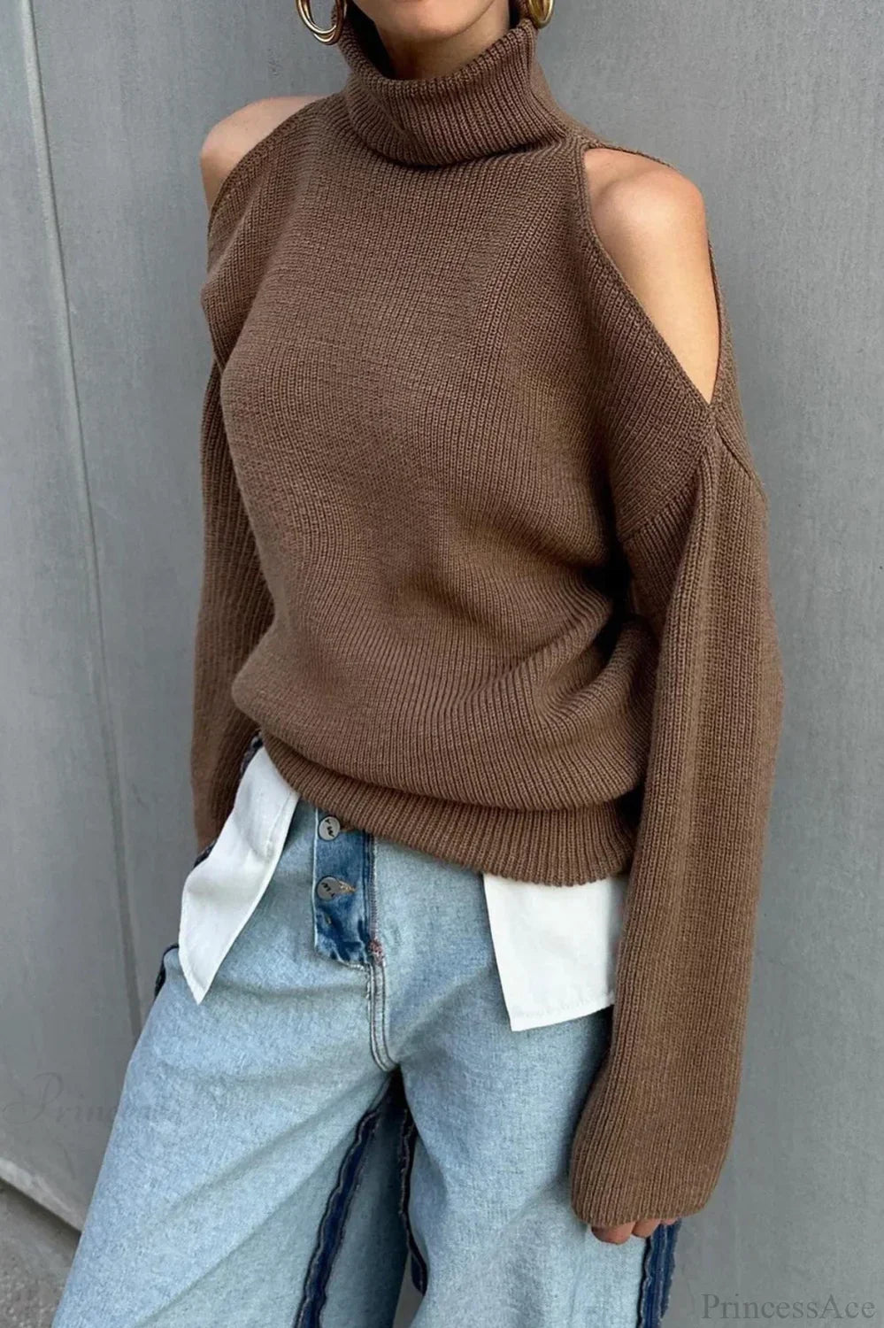 Locker fallender Damen Strickpullover mit offenem Schulterdetail