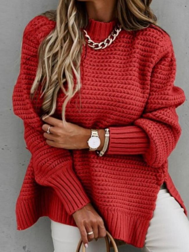 Cozy knit sweater with an elegant fit 