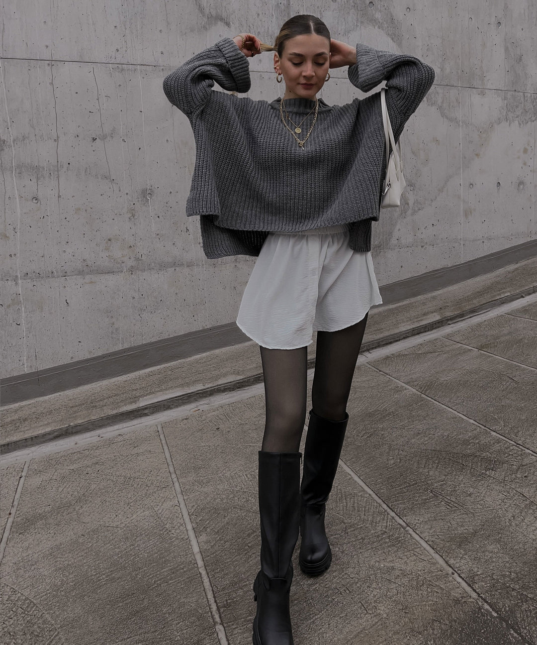 Eleganter weißer Rock