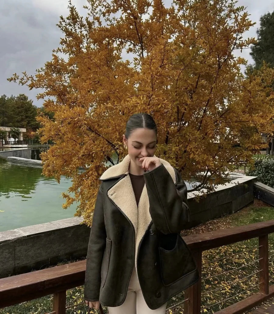 Gemütliche Mode-Essentials für Herbst und Winter 2025