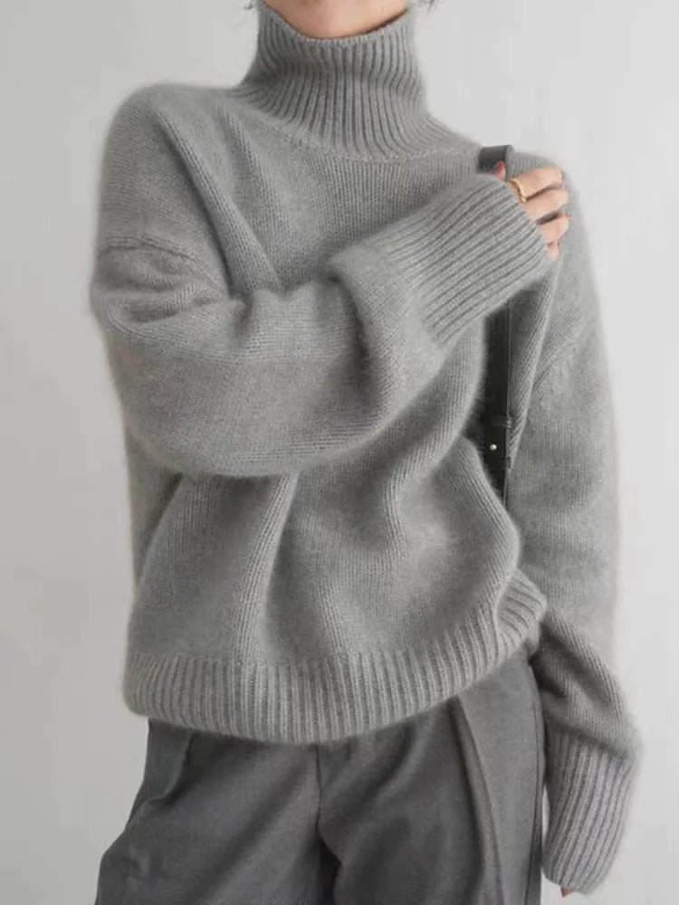 Gemütlicher weicher Strickpullover mit Rollkragen für kühle Tage