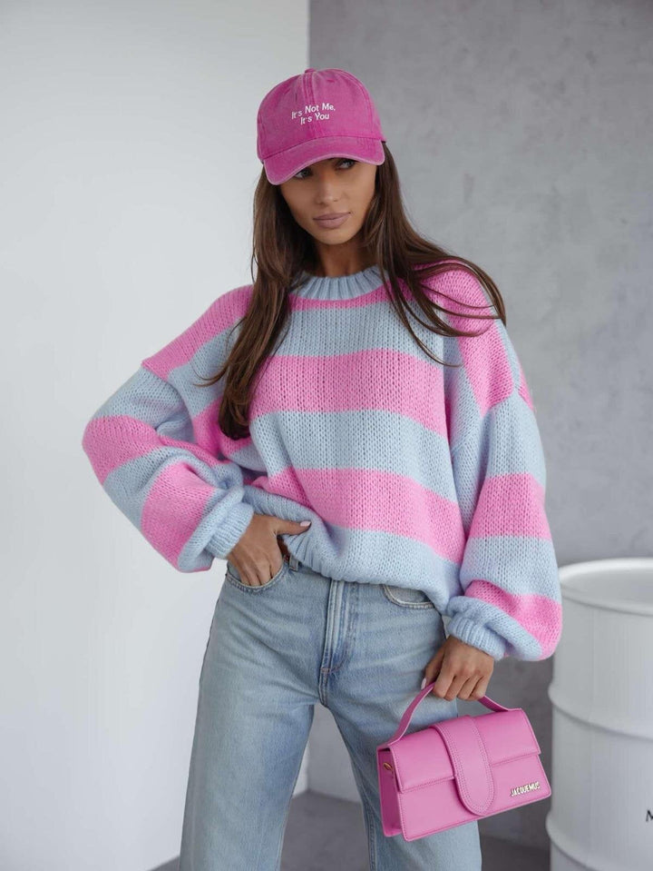 Leichter luftiger Strickpullover mit locker sitzenden Ärmeln