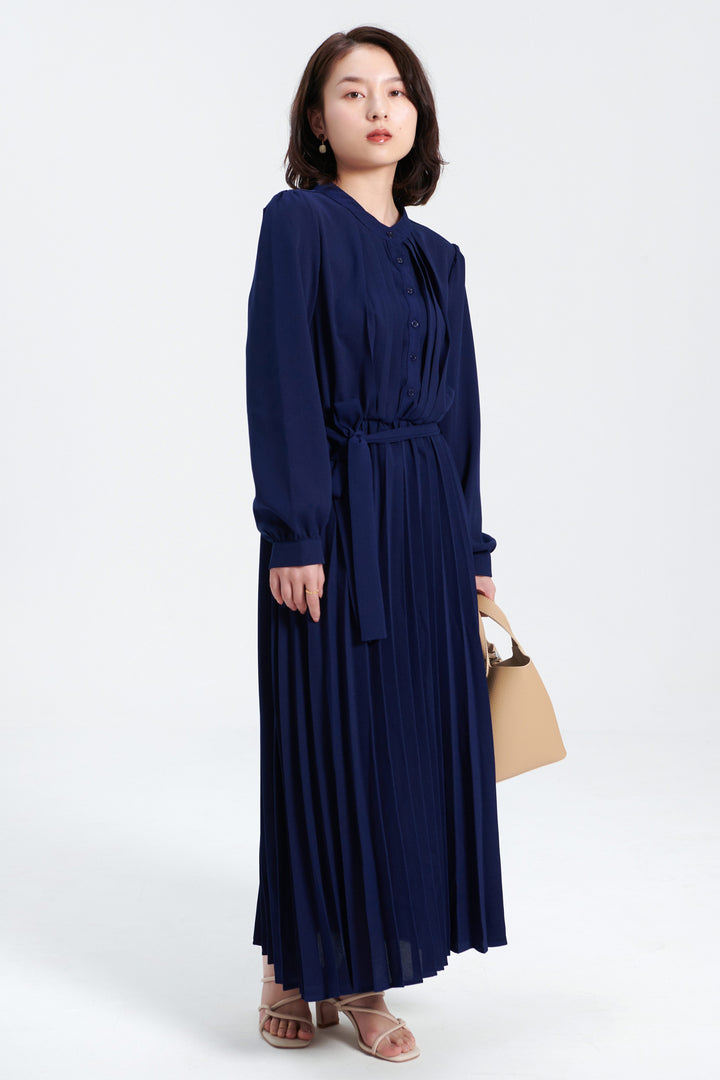 Plissiertes Chiffonkleid mit Puffärmeln
