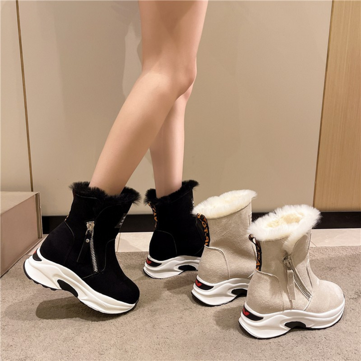 Gemütliche sportliche Winterstiefel für Damen