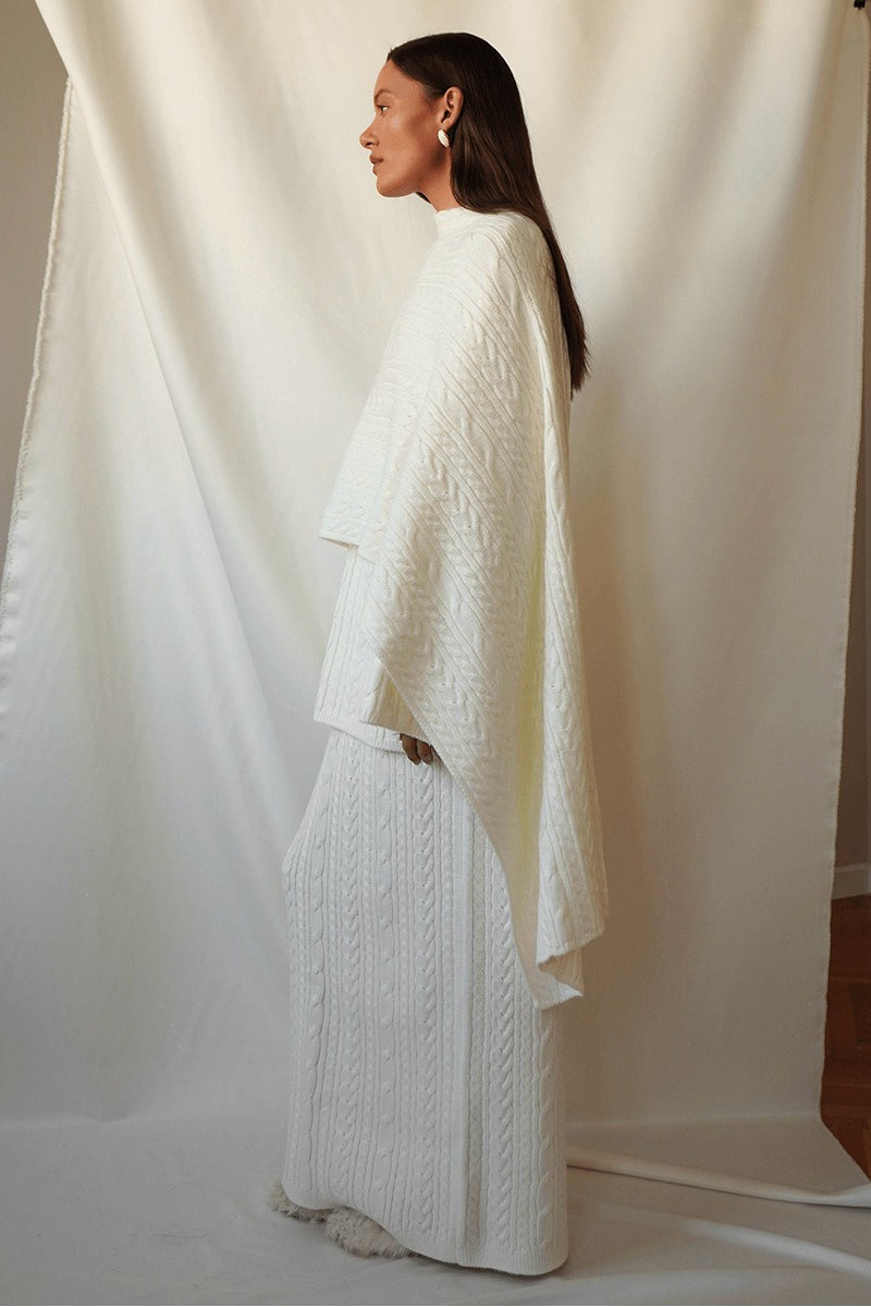 Detailansicht des Polokragens am Damen-Strickset
