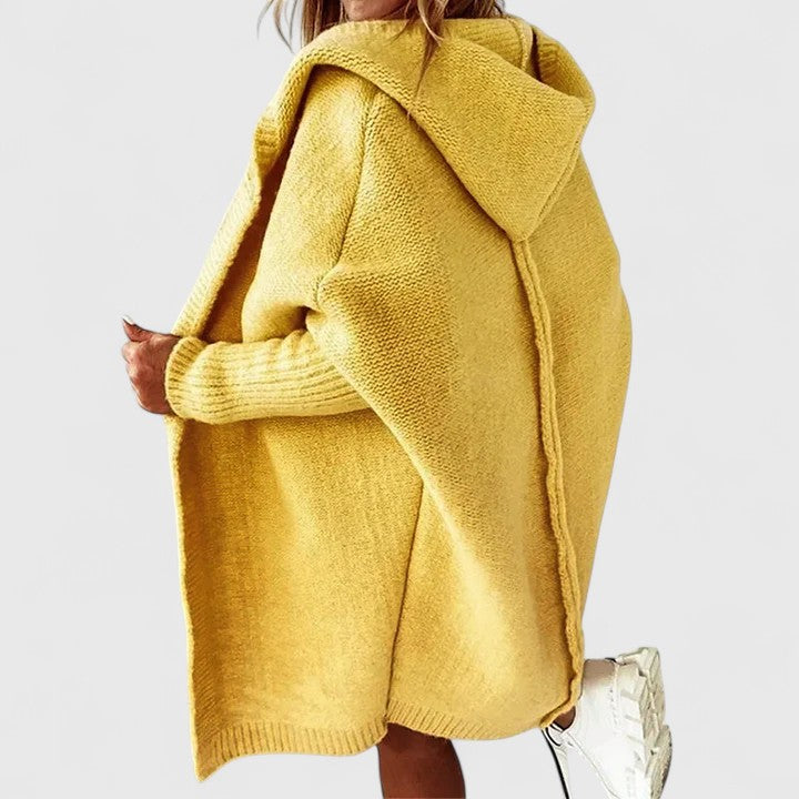 Gemütliche leichte Strickjacke