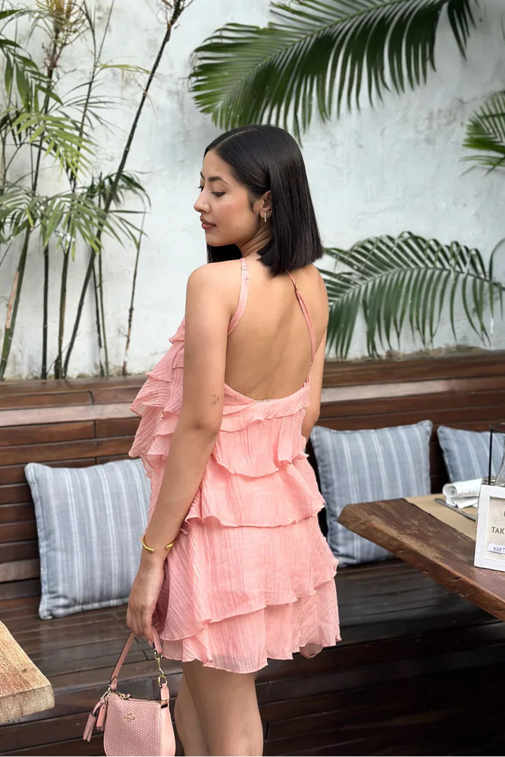 Damen Minikleid mit asymmetrischem Ausschnitt in Seitenansicht