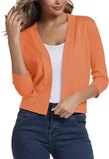 Women's Short Cardigan with Three-Quarter Sleeves