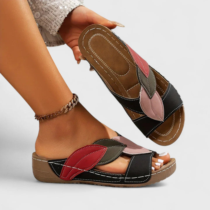 Orthopädische Schlupfsandalen mit gepolstertem Komfort