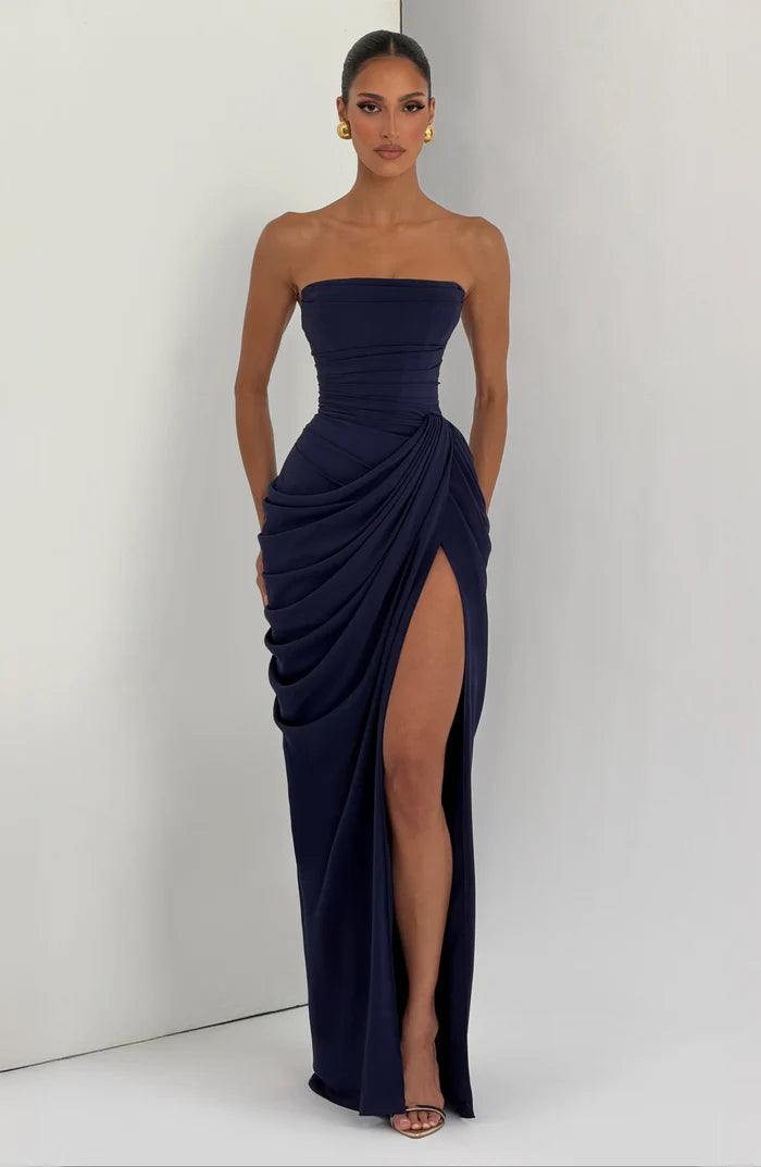 Amelia Ärmelloses Maxi-Kleid mit V-Ausschnitt