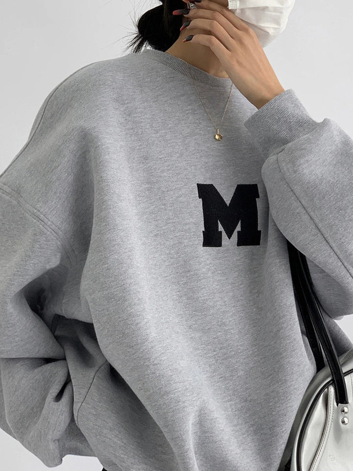 Gemütliches minimalistisches oversized Sweatshirt