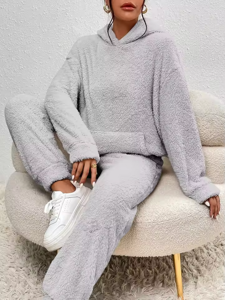 Daniela® | Gemütlicher Fleece-Zweiteiler mit Kapuze