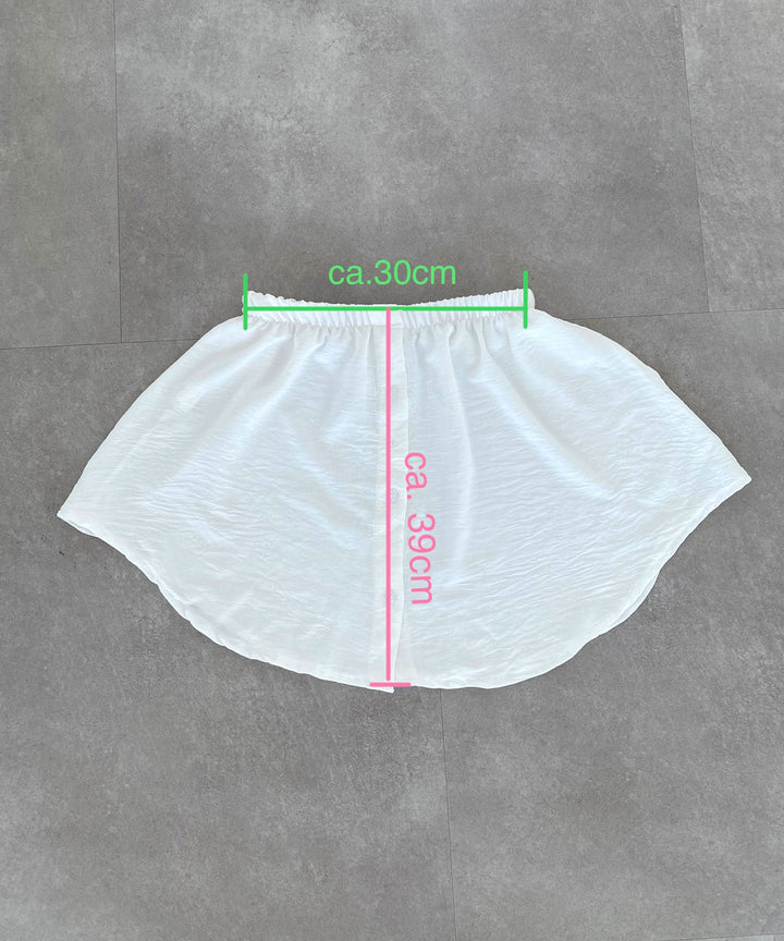 Eleganter weißer Rock