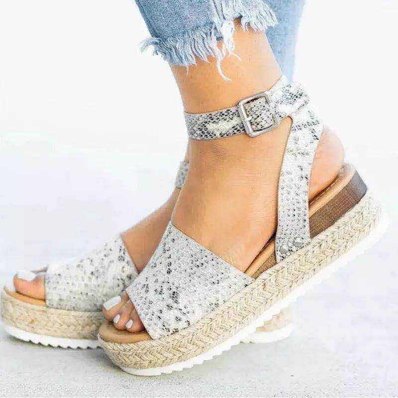 Leona Stylische Sommersandalen für Damen