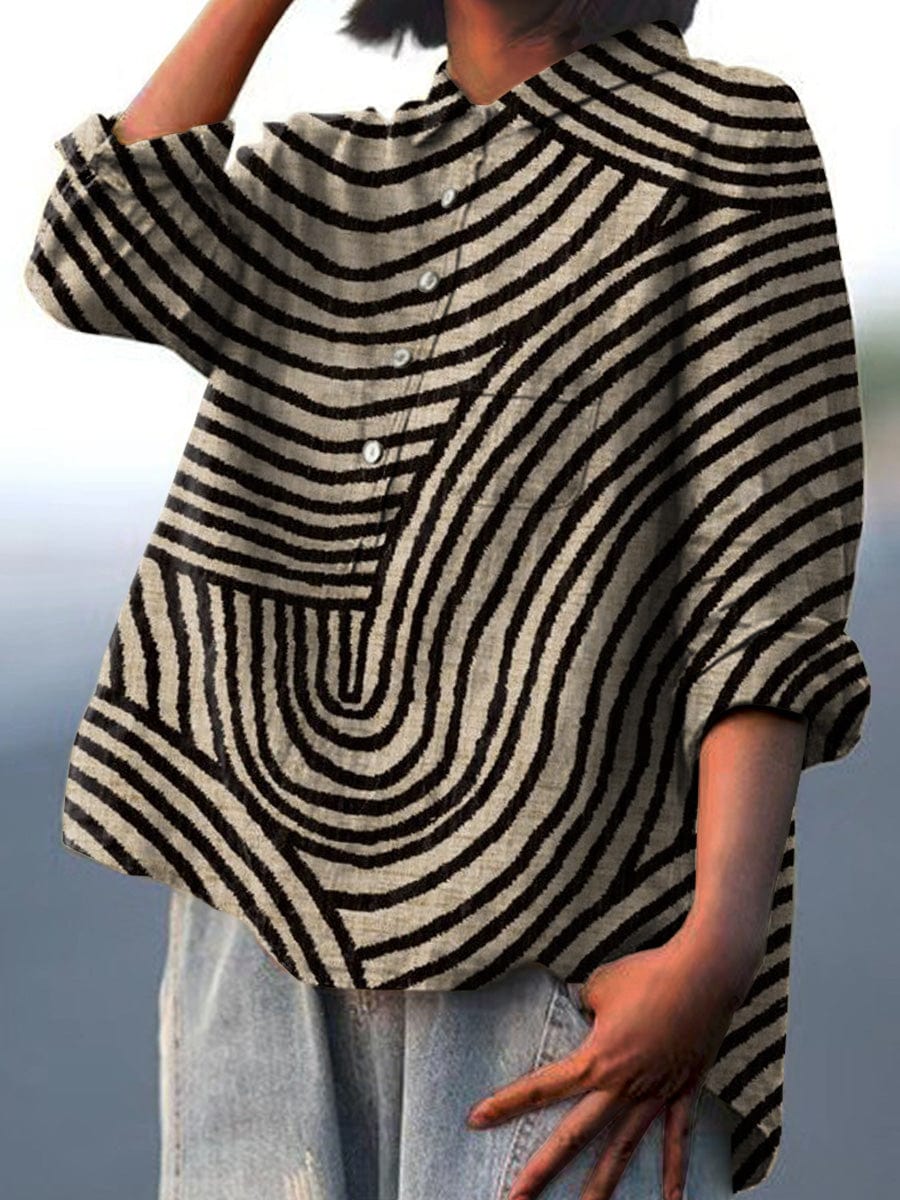 Damenbluse mit Print und langen Ärmeln als modischer Look