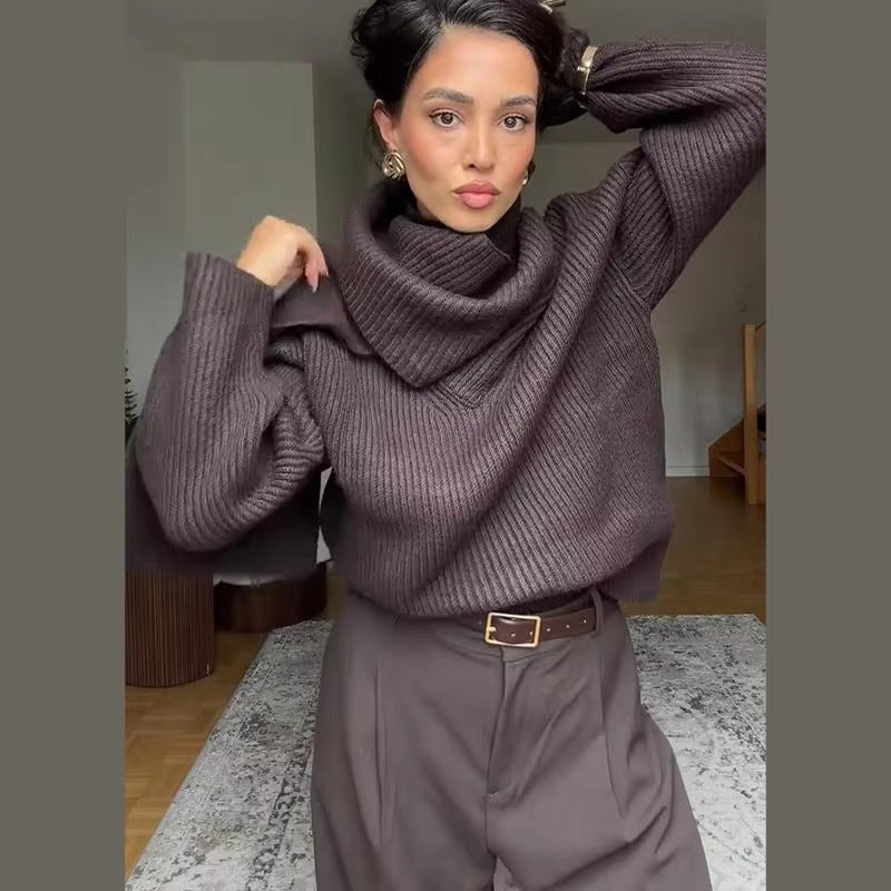 Schokoladenbrauner gerippter Pullover mit angenähtem Schal