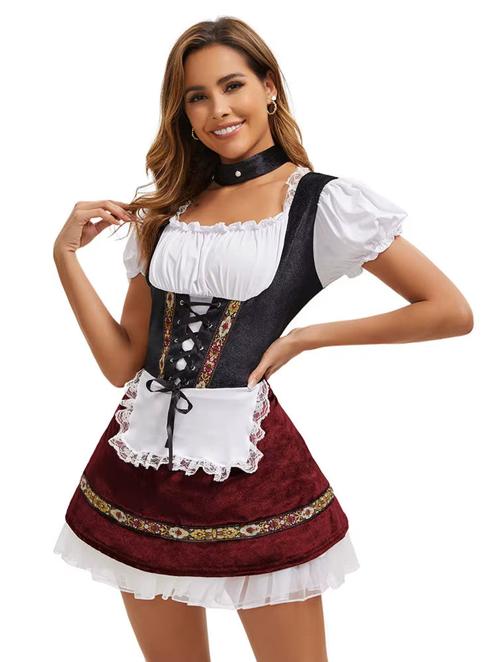Dirndlkleid für Damen mit dekorativem Schnürmieder