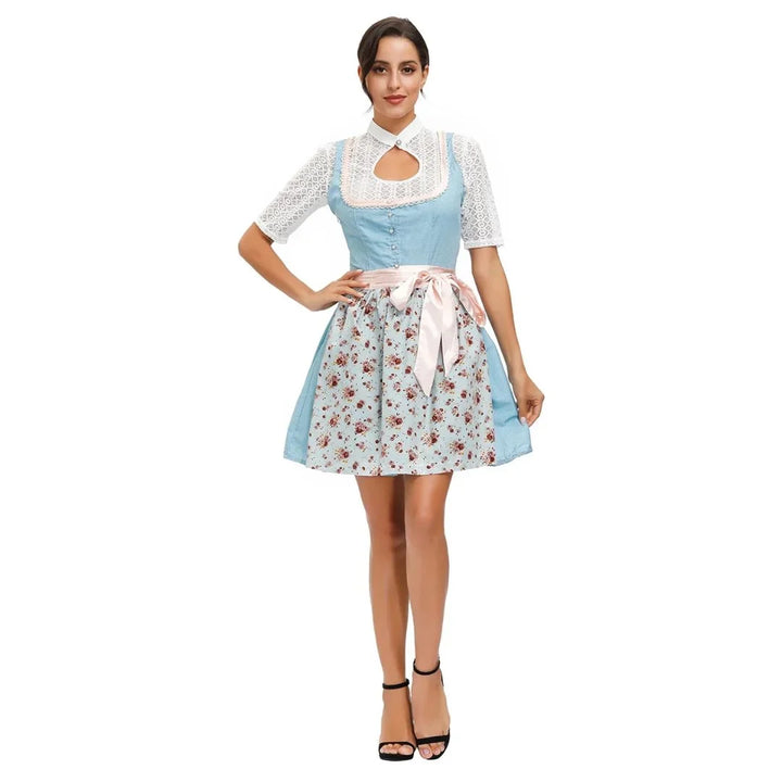 Nahaufnahme der Verarbeitung am bayerischen Damen-Dirndl