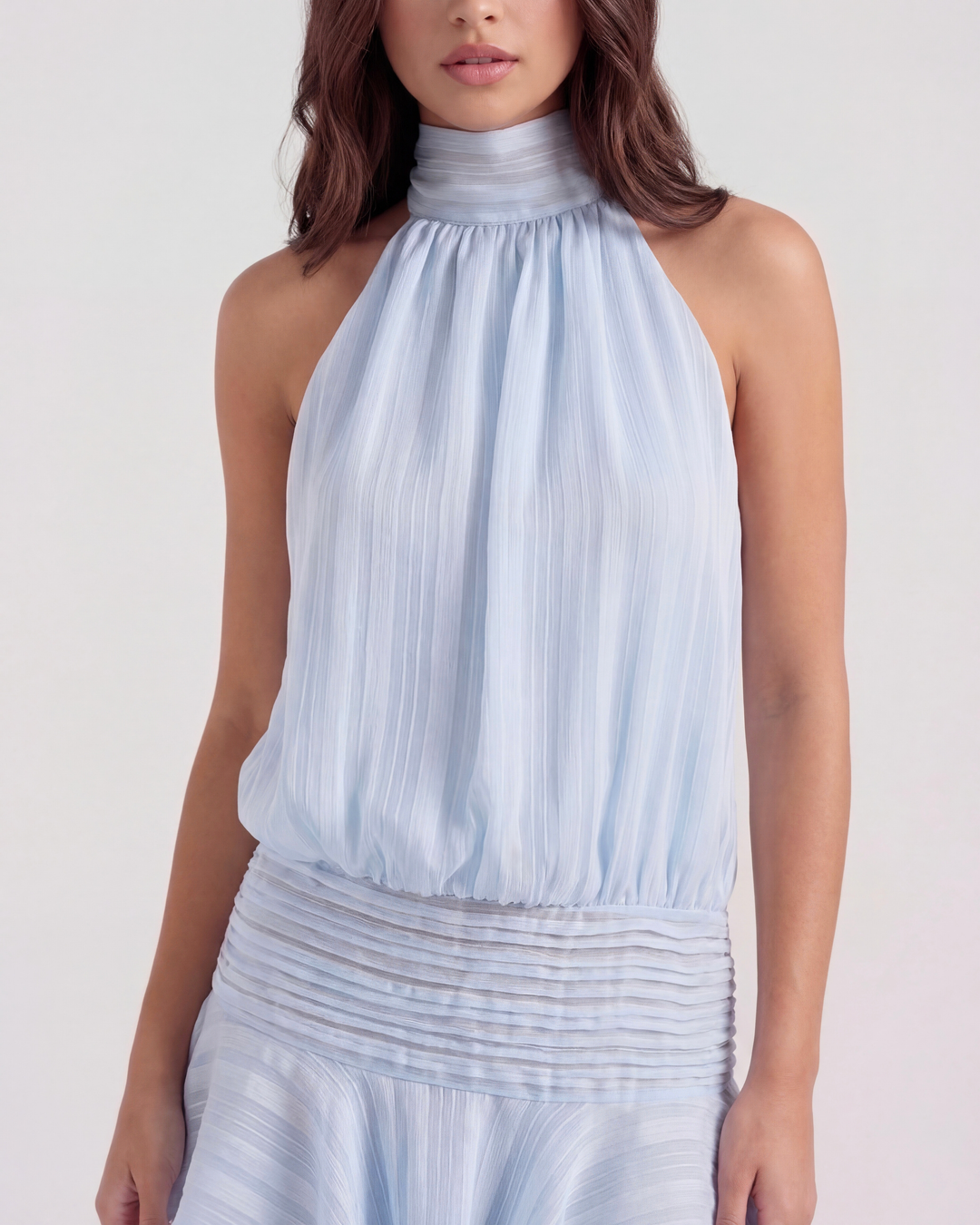 Amoura Chic Mini-Kleid mit fließender Silhouette