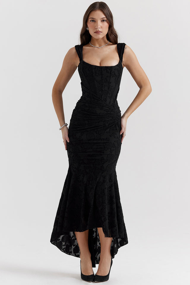 Fließendes, taillenschmeichelndes Kleid für mühelosen Stil
