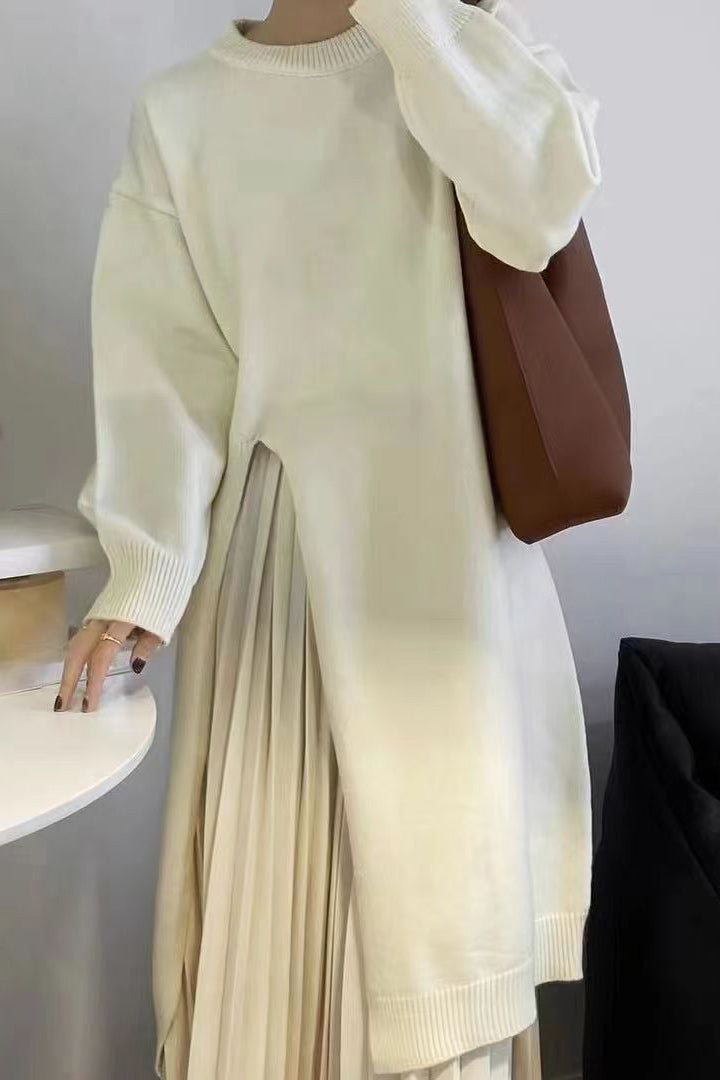 Strickkleid mit Seitenschlitz