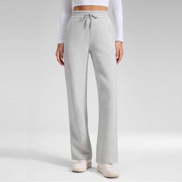Damenhose mit weitem Bein und hohem Bund in Seitenansicht