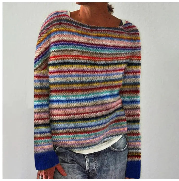 Nahaufnahme des nordischen Musters am Damen-Norwegerpullover