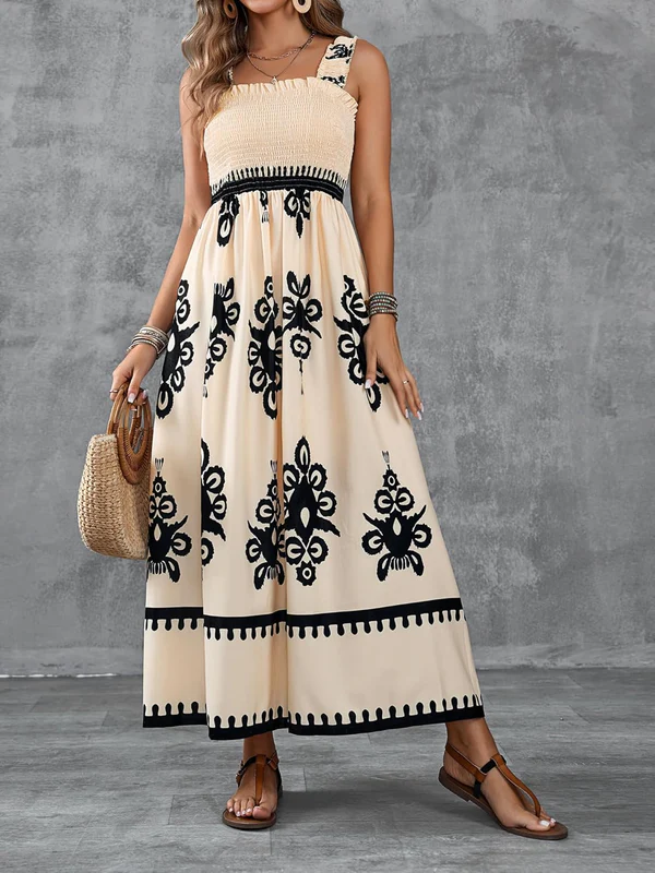 Maxikleid mit geometrischem Print und Smok-Einsatz