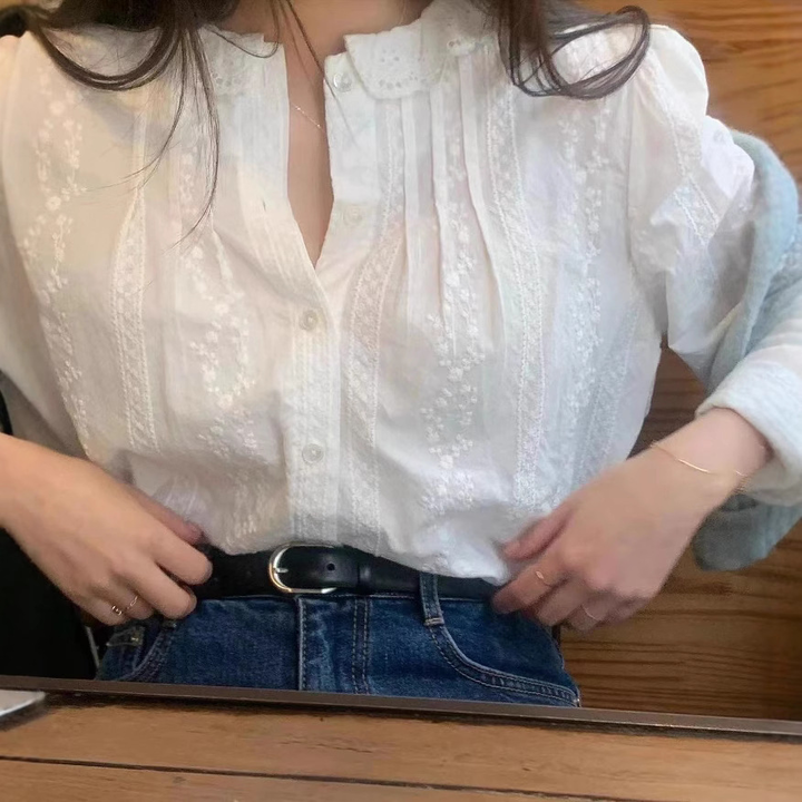 Embroidered shirt with button placket in a casual-chic style 