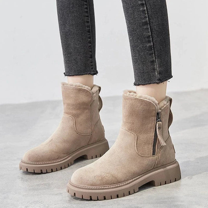 Schicke Ankle Boots mit Wildlederoptik und kuscheligem Fellfutter