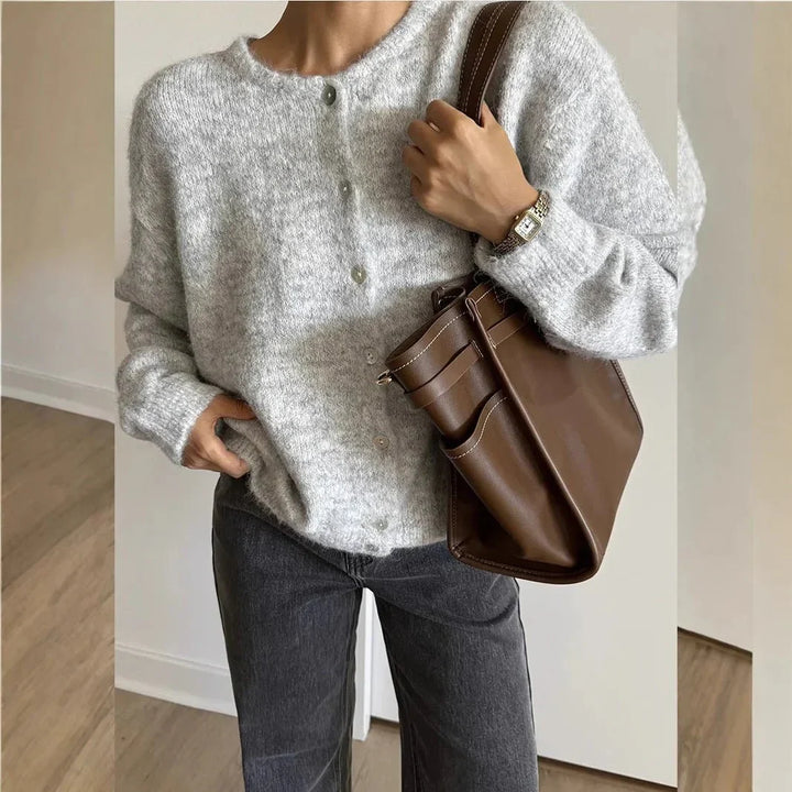 Damen-Cardigan aus Strick mit klassischem Rundhalsausschnitt