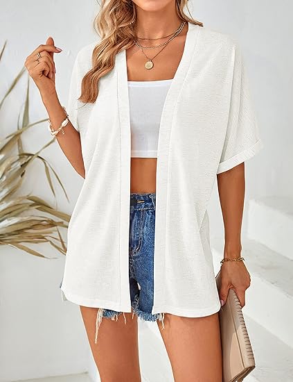 Stilvoller Kurzarm-Strickcardigan mit offenem Schnittdesign