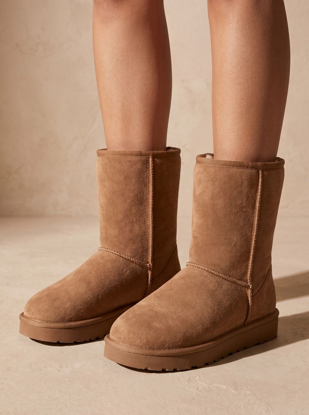 Damen-Winterstiefel in Veloursoptik mit wadenhohem Schaft