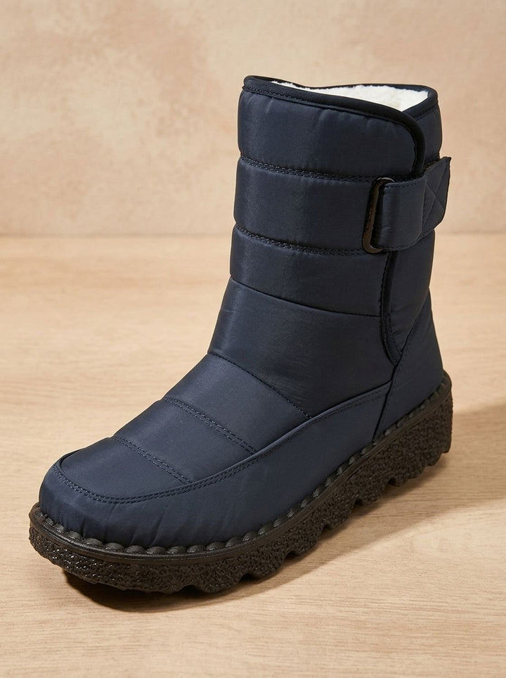 Women's fleece-lined snow boots